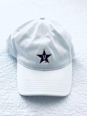 ❗️Vanderbilt Golf Official Team Hat